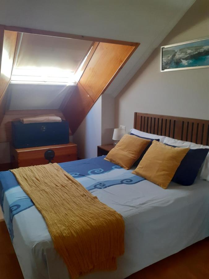 Atico Centrico Con Piscina Comunitaria Apartment Ribadeo Luaran gambar