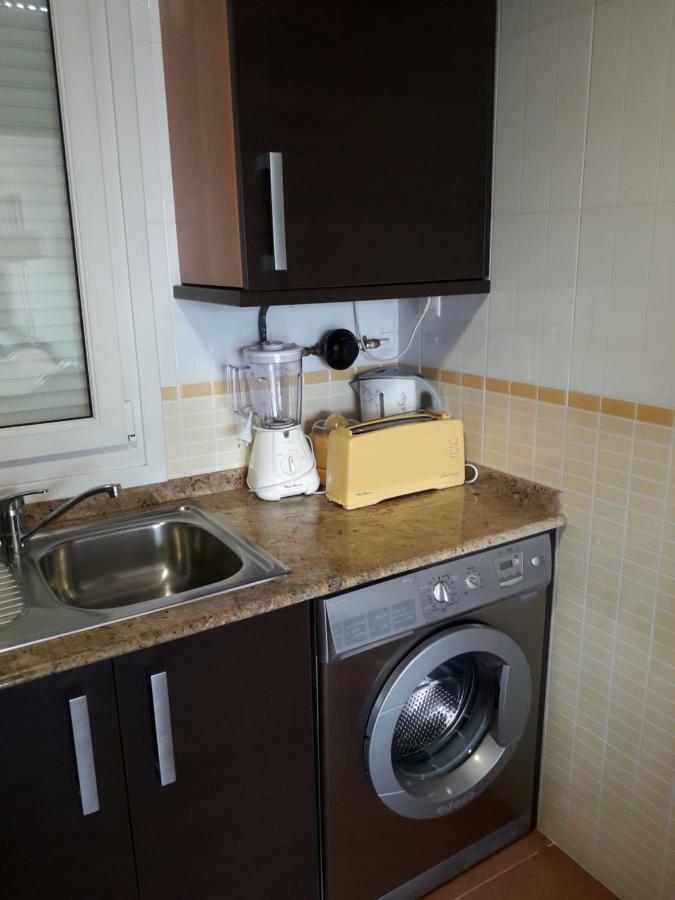 Atico Centrico Con Piscina Comunitaria Apartment Ribadeo Luaran gambar
